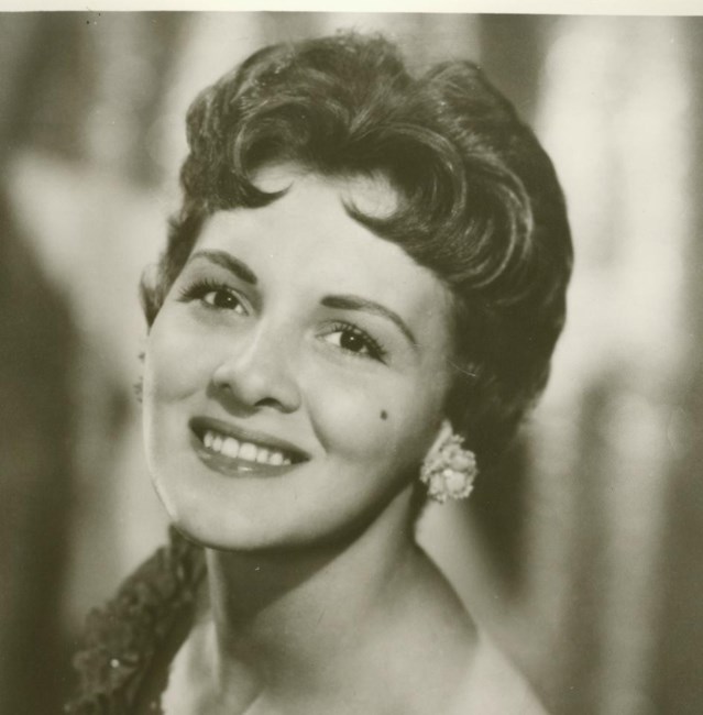 Obituary of Barbara Hoyt DiCicco