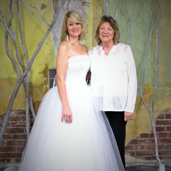 Avis de décès de Anita Rebecca Sanders