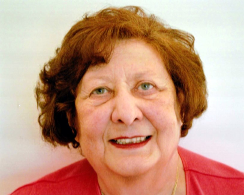 Obituary of Elizabeth Theresa Hallowell