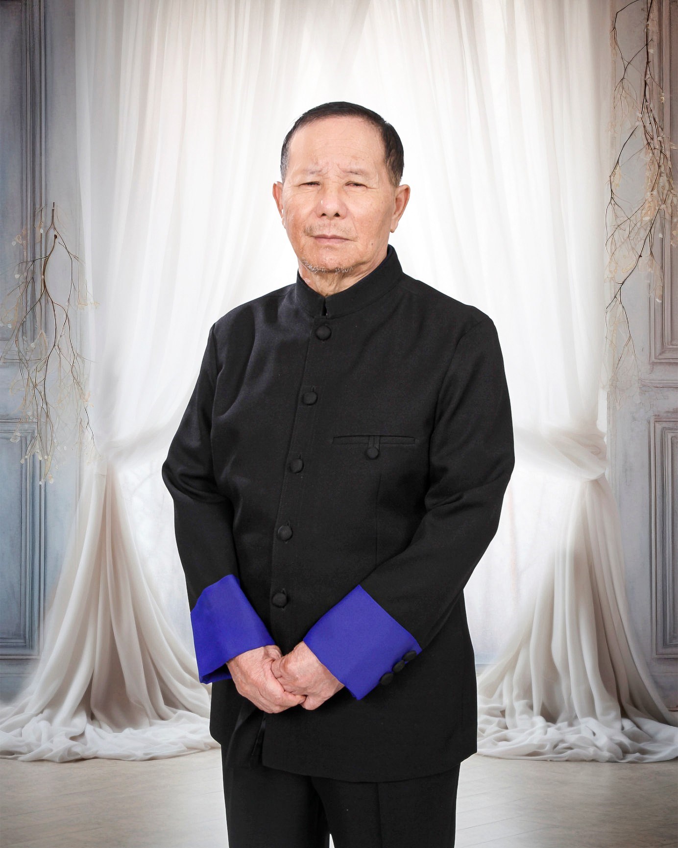 Obituary of Chue Lor