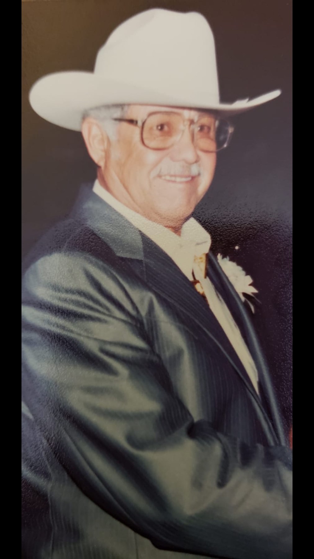 Obituary of Lino Gonzalez