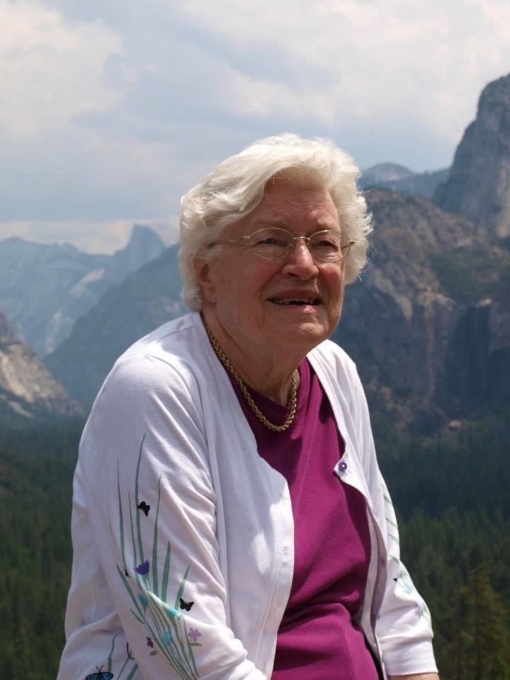 Obituary of Doris Marie Grandos