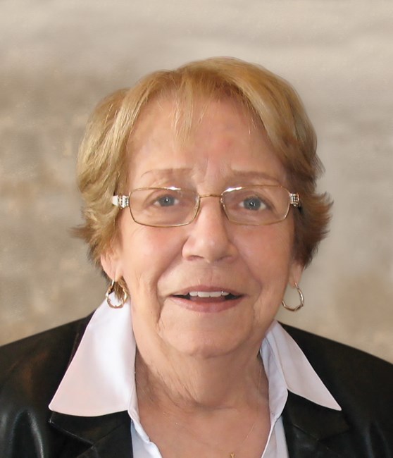 Obituary of Lucienne Leroux née Lafrance