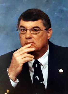 Obituary of Robert E. Arn Jr.