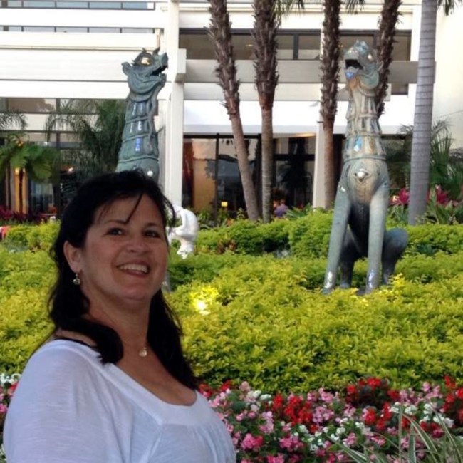 Obituary of Yolanda Luisa Mora