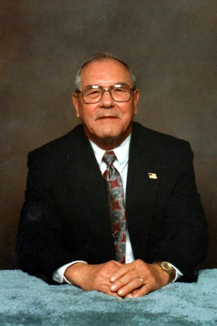 Obituary of Robert H. "Bud" Kuebelbeck