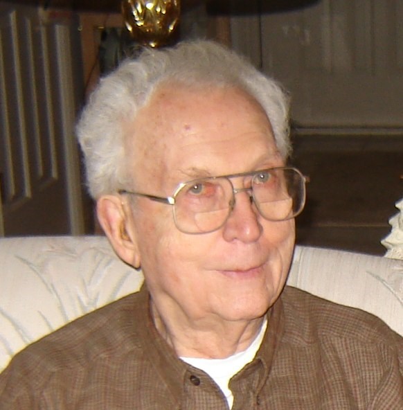 Obituario de Leonard Carl Lindblom