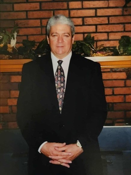 Obituary of Roger "Blue" Barnett