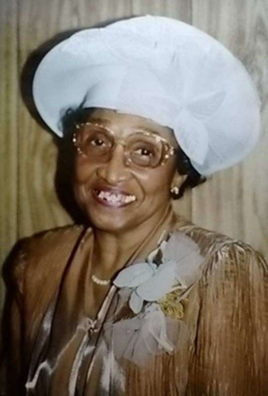 Obituary of Mrs. Edna Mae Simmons