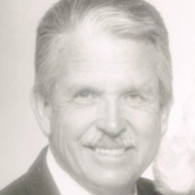 Obituary of Robert Donald Davis