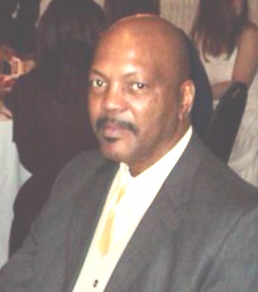 Obituary of Robert E. Smith