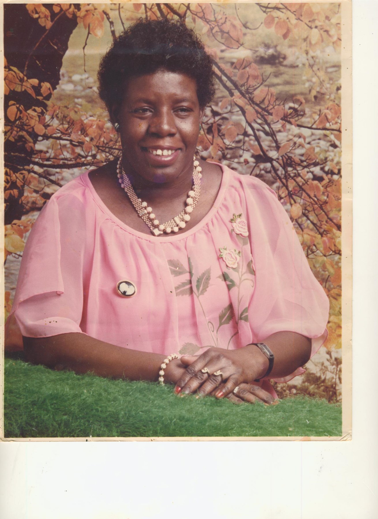 Obituary of Yverte Jeanne Veillard