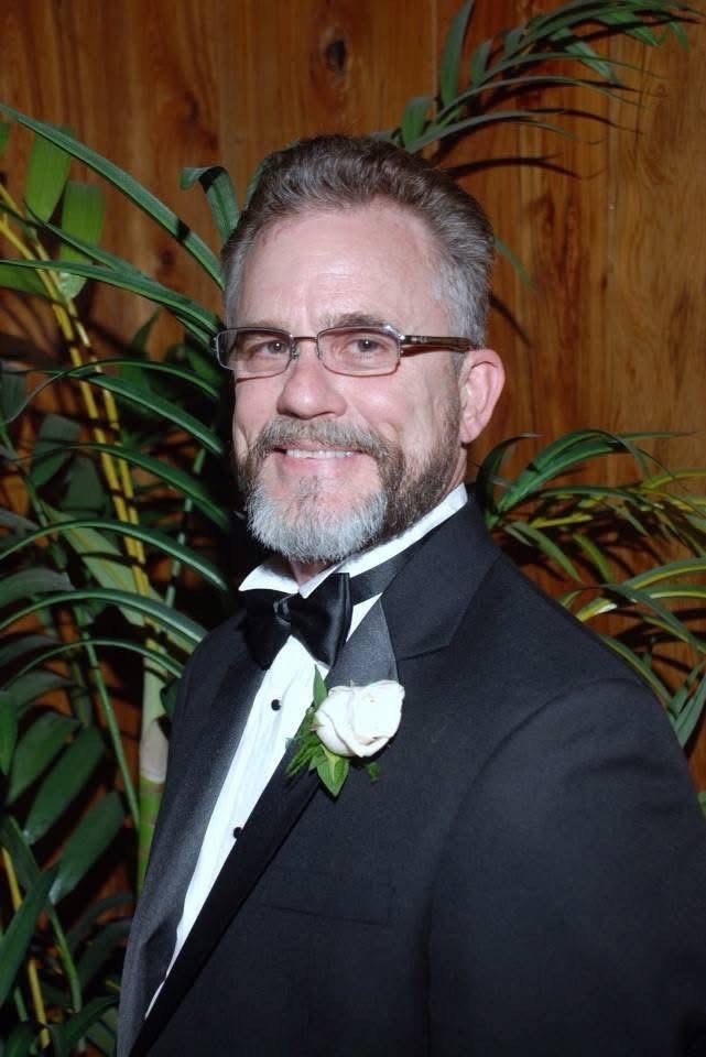 Obituary of David Mark Hale