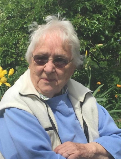 Obituary of Joyce Leona Carlson