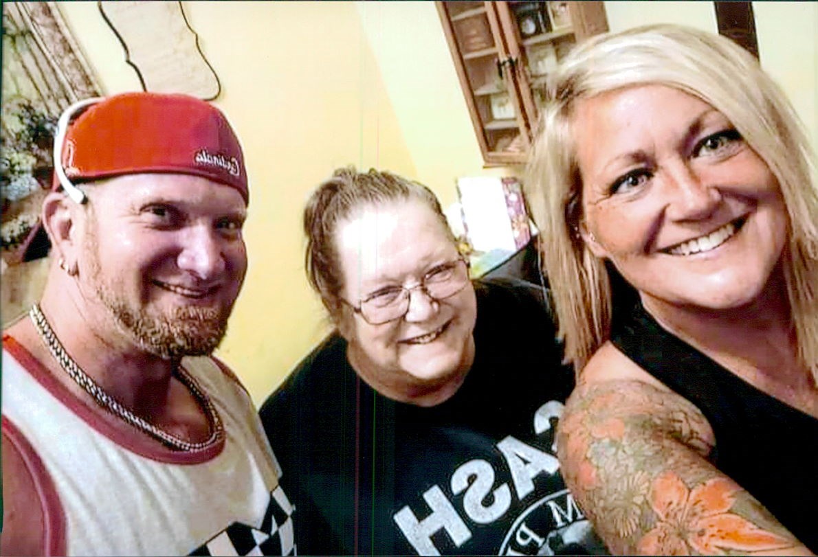 Avis de décès de Becky Sue Hall