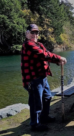 Obituary of Murray R Derbyshire