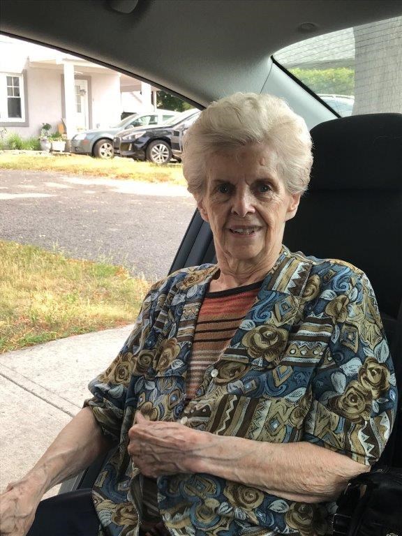 Obituary of Marcelle Massé (née Crégheur)