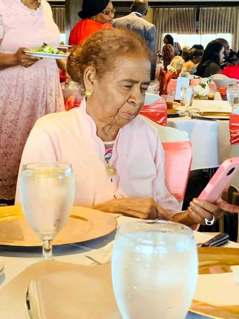 Obituary of Dorothy Merle Christie