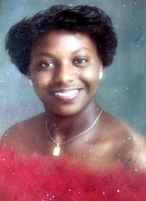 Obituario de Yolanda Elaine Lovett