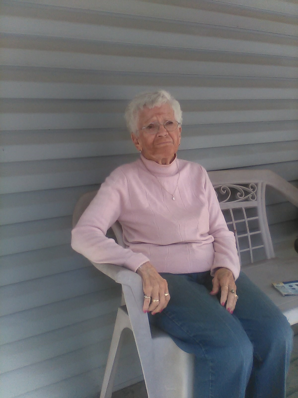 Obituary of Carrie Absher