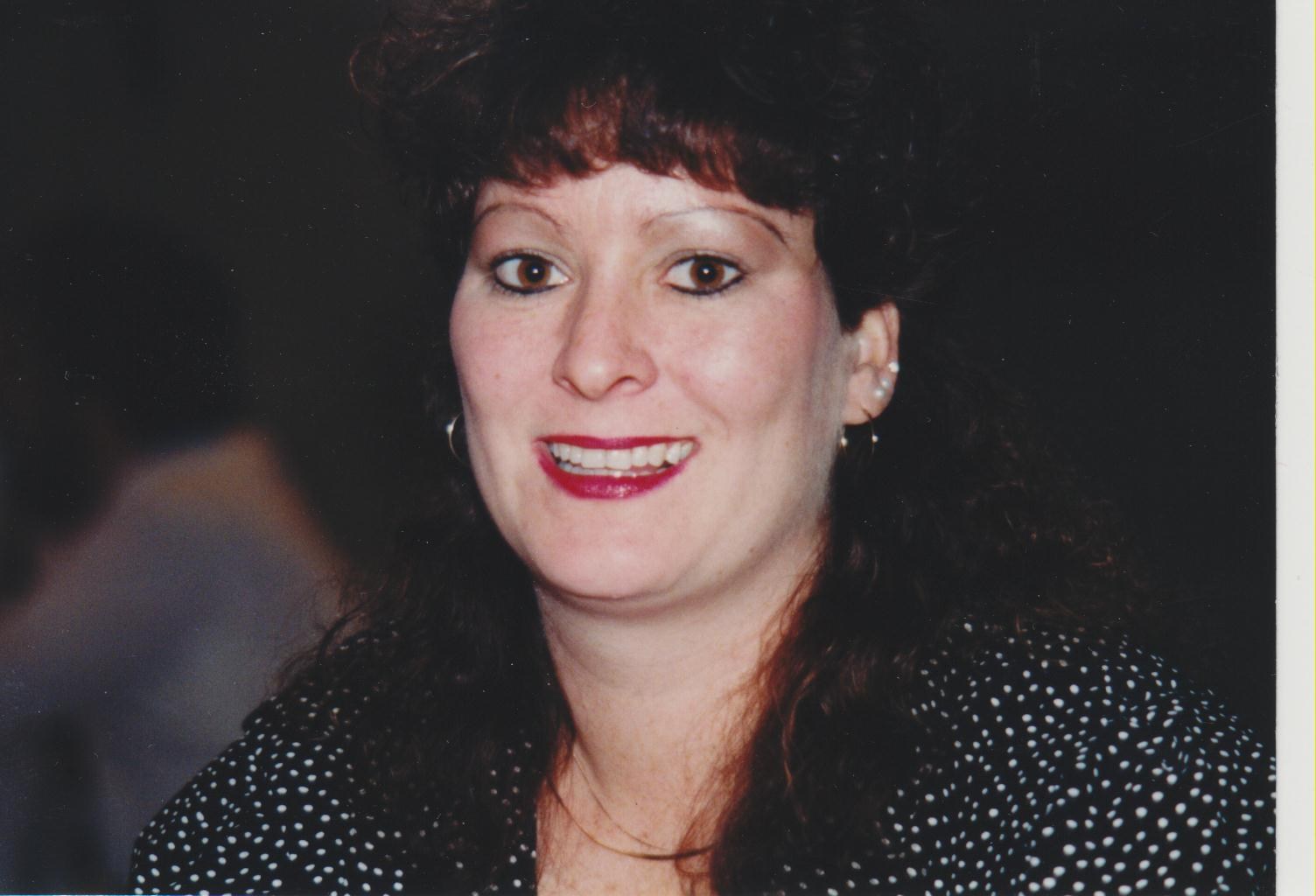 Obituario de Laurie Travers