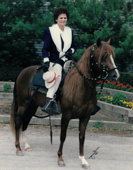 Obituary of Gladys B. Hewett Freeman