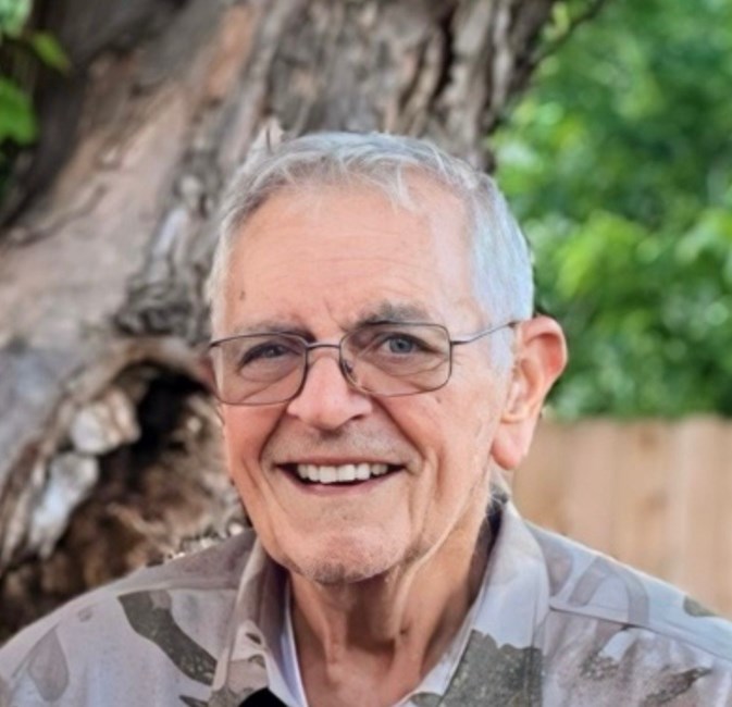 Obituario de Clifford Charles Comeaux Jr.