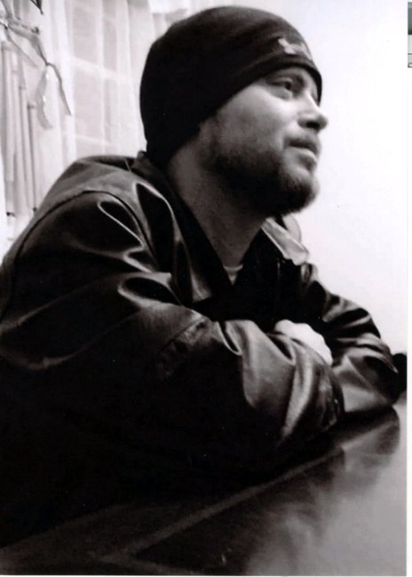 Obituary of Travis Bayne Sexton