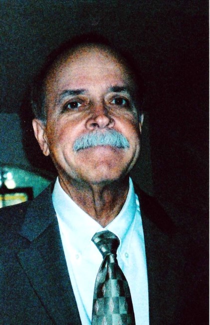 Obituario de Mr. Joseph W. Tipple Jr.
