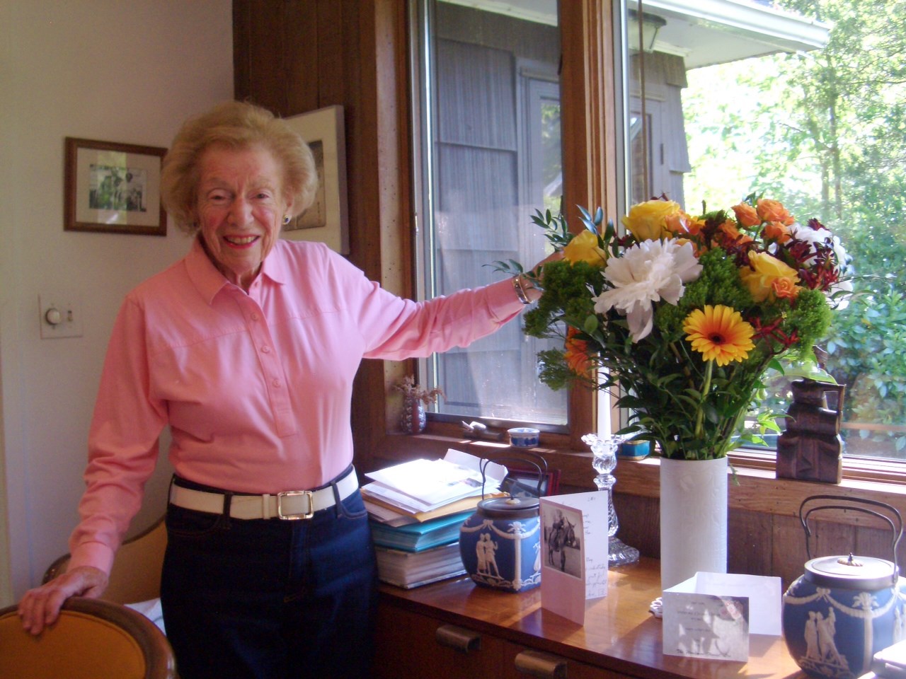 Obituary of Jean Hecker