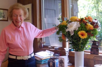 Obituary of Jean Hecker