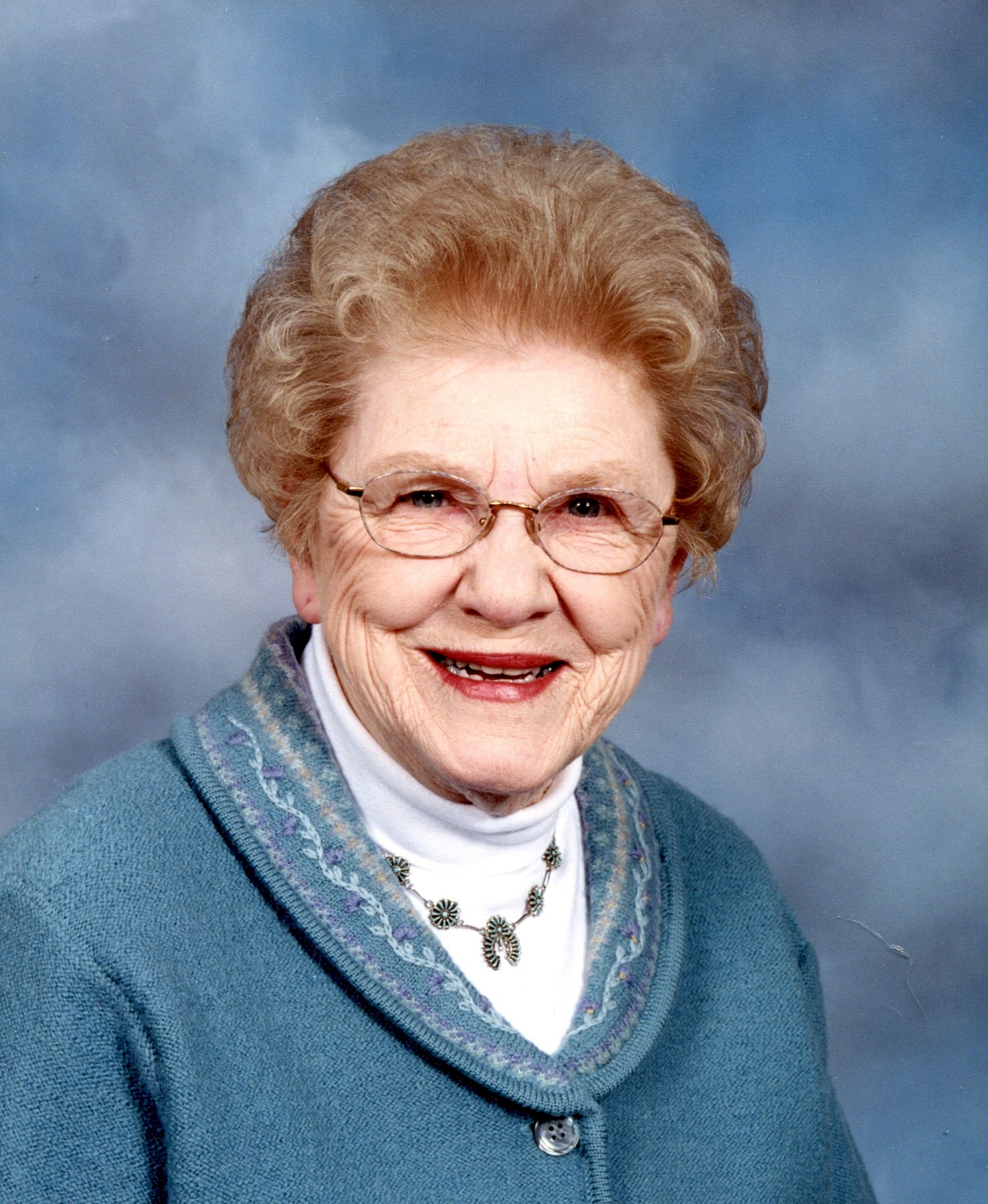 Juanita Van Dam Obituary - West Des Moines, IA