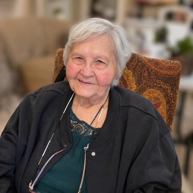 Obituary of Juanita Elaine deLaunay