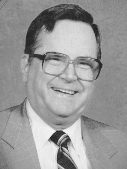Obituary of Dr. Robert Beverly Moore DDS