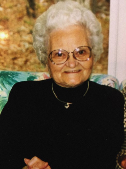 Obituario de Ms. Mary Ruth Kiker
