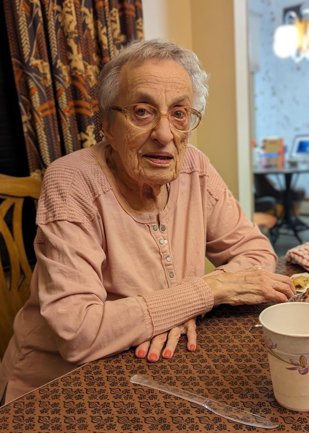 Obituary of Mae Liss