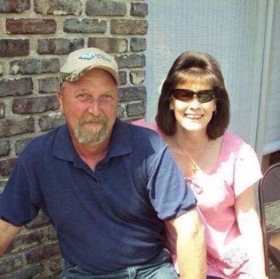 Obituario de Donna Gwen Holcomb