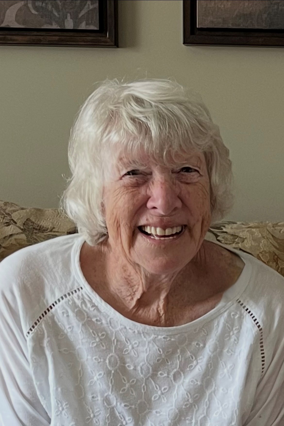 Obituary of Linda Joan Mary (Coombs) Fines