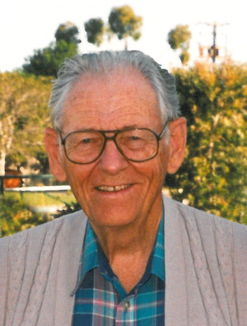 Obituary of Kenneth E Carlson