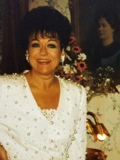 Obituary of Carol Patricia Logan