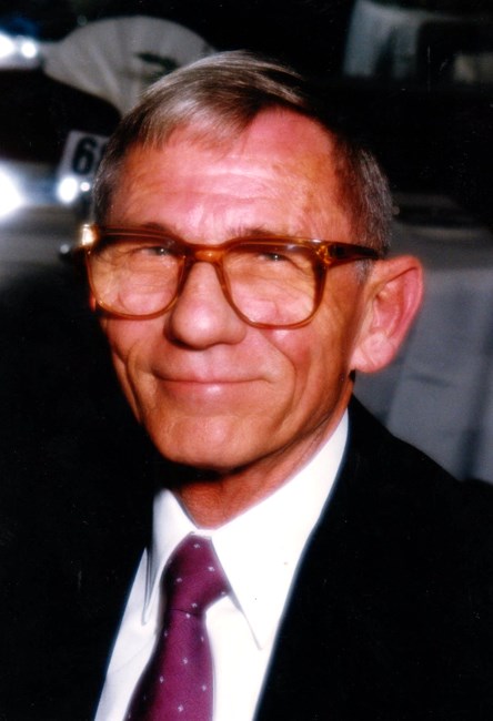 Avis de décès de William E. Watts Jr.