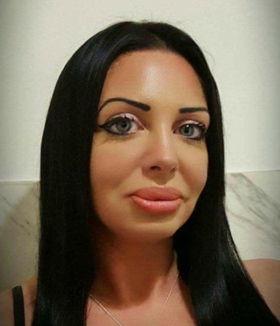 Obituary of Amber Rosina Zechmeister