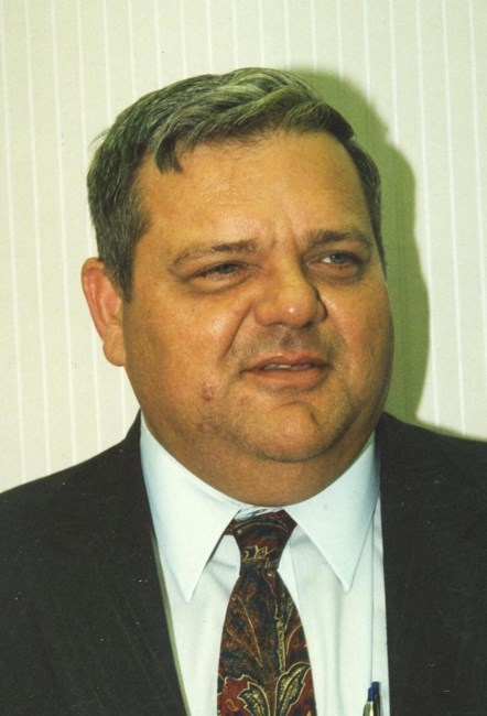 Obituary of John D Aichholz