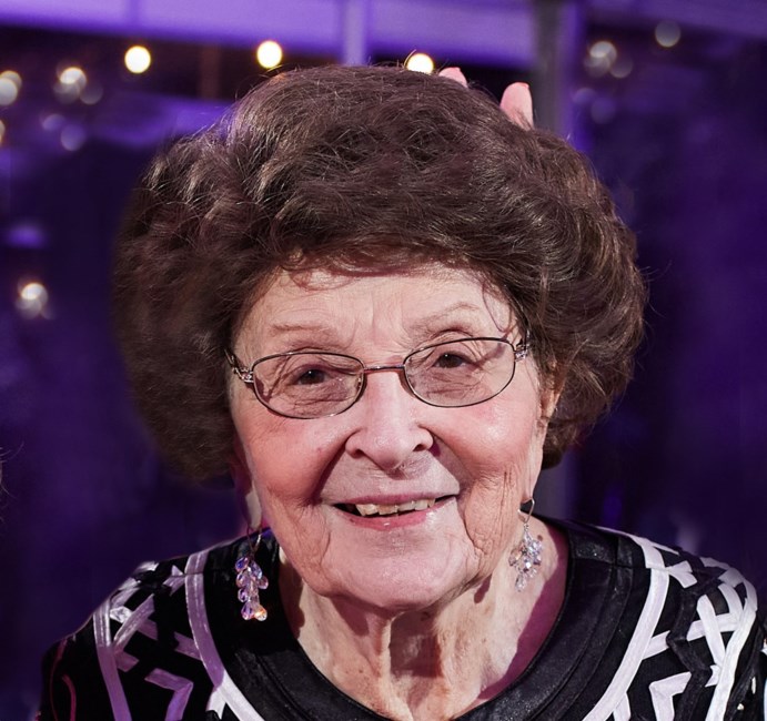 Obituary of Barbara H. Sklut