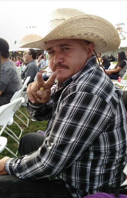 Obituary of Mario Razo