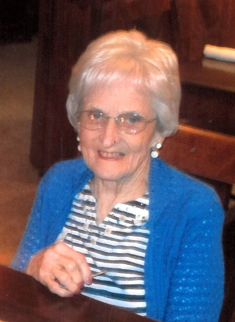 Obituary of Lucille Vandenberg Hunt