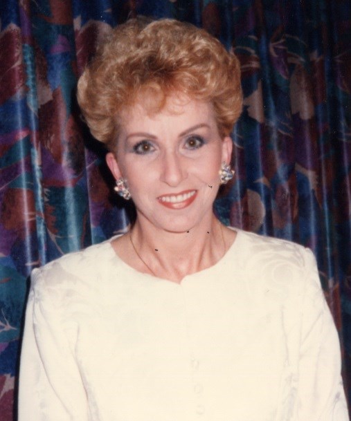 Obituary of Carolyn H. Rogers