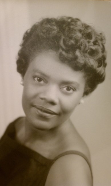 Avis de décès de Dr. Dorothy L. Ross Newman