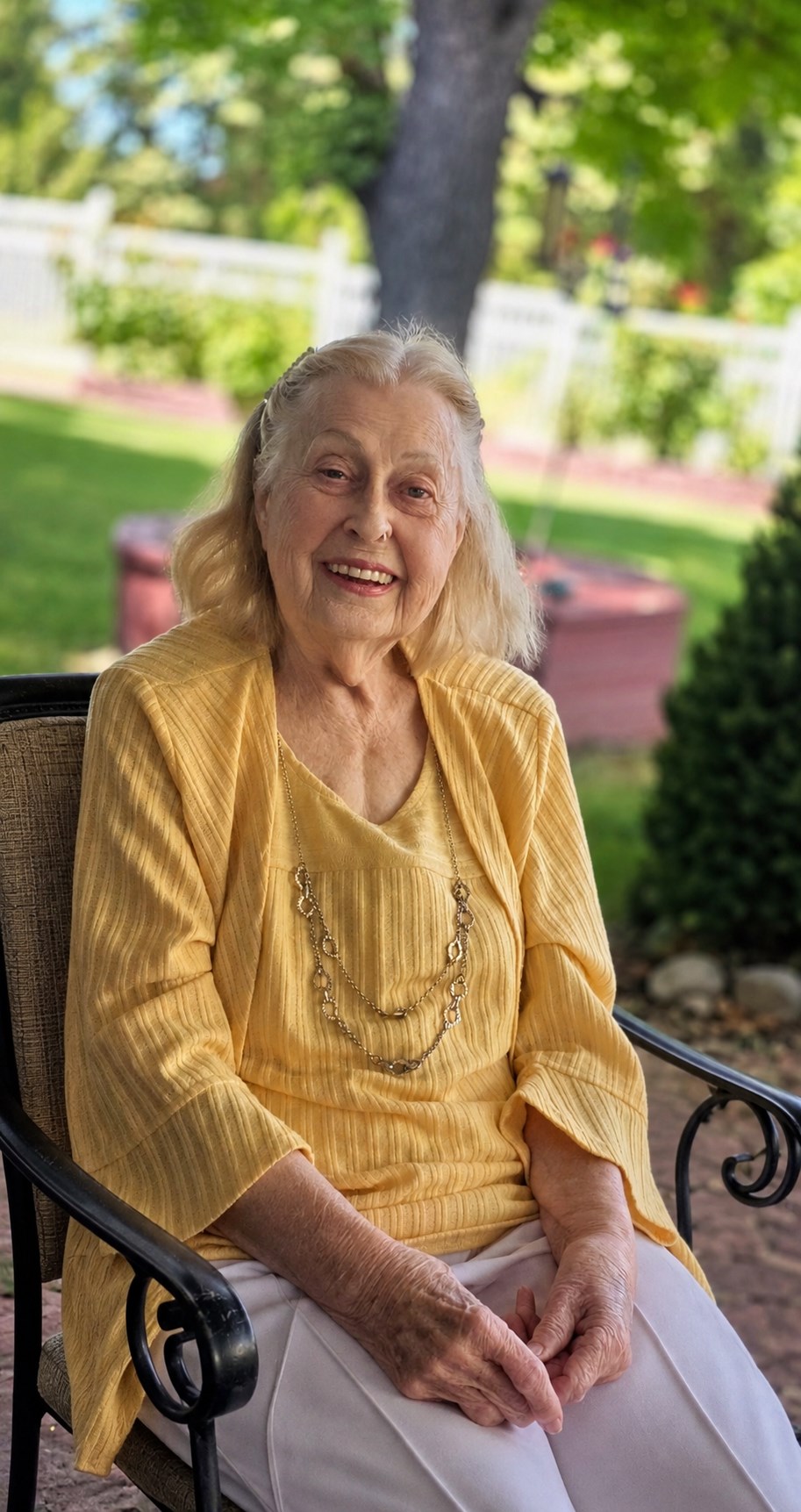 Obituary of Phyllis Mae Cook
