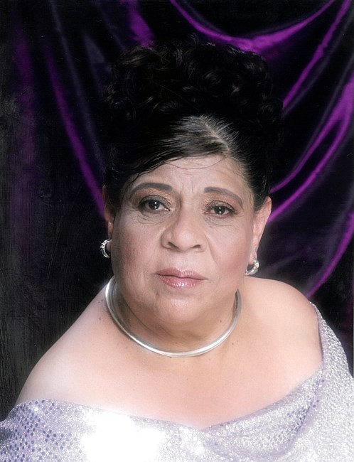 Obituary of Gloria V. Flores